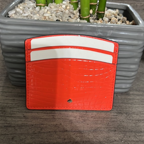 ♠️🔥NWT Kate Spade Romy Firelily Mini Top Handle Bag with wallet🔥♠️ - Picture 3 of 4